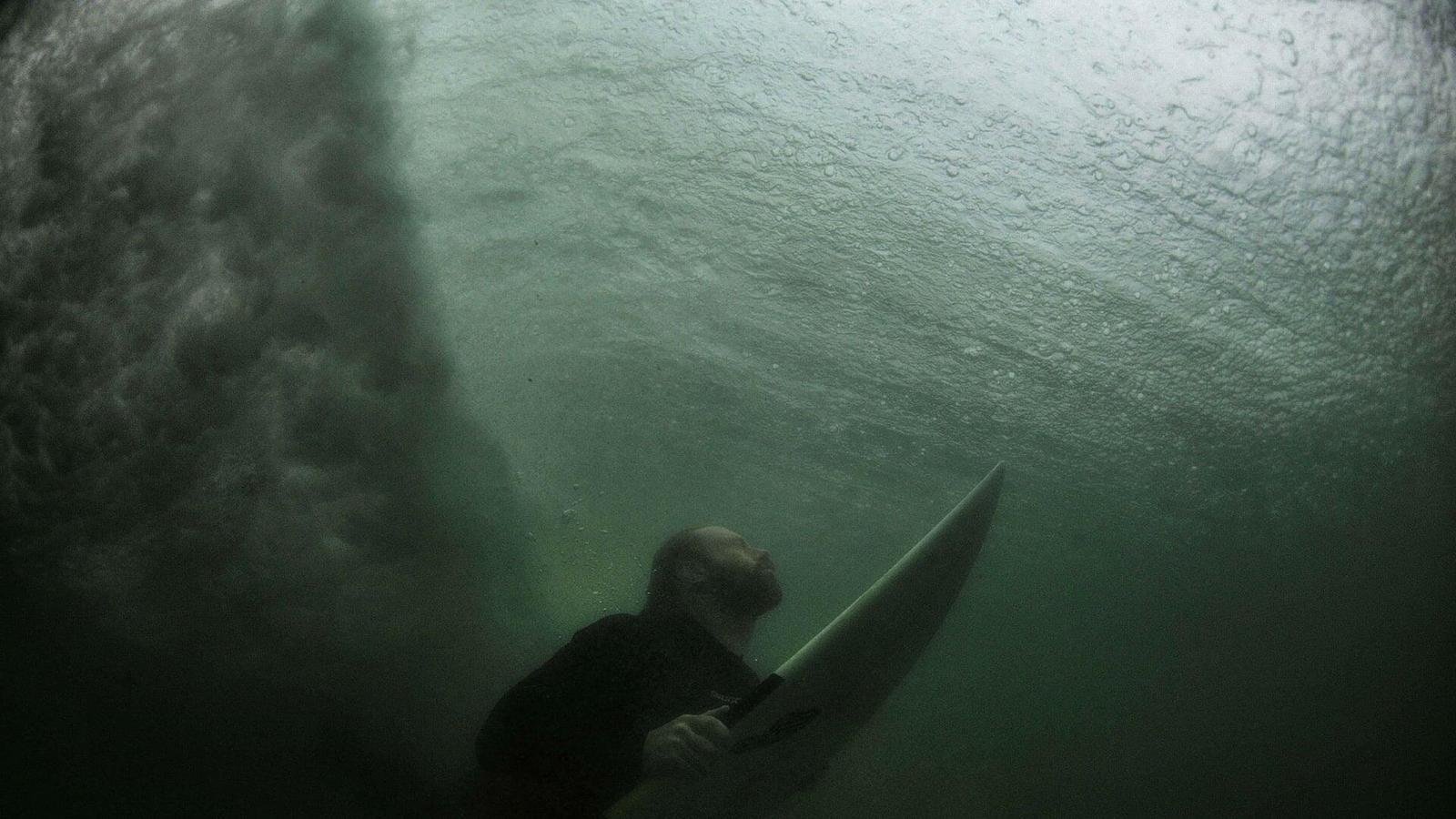 Survival: Big Wave Surfing
